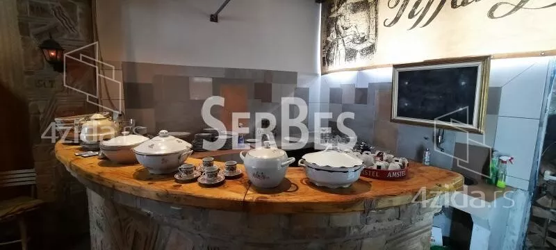 Ugostiteljski objekat | 4zida