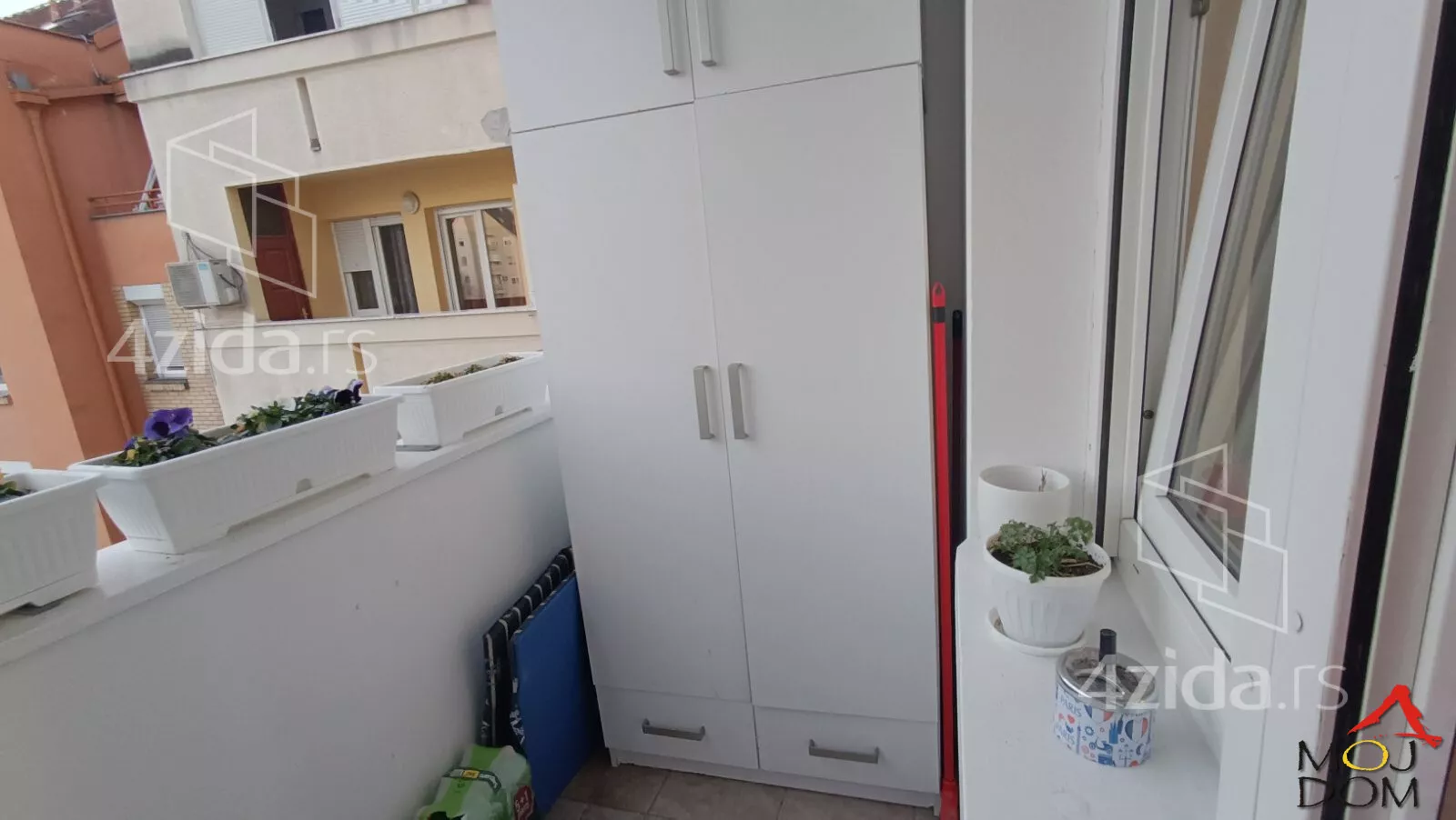 Jednoiposoban stan | 4zida