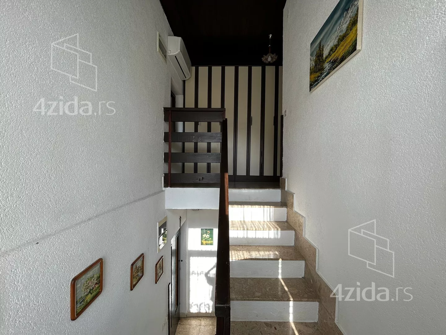 3-etažna kuća | 4zida