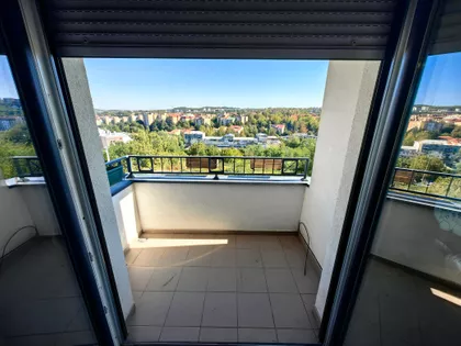 Matice Srpske 85e | 4zida.rs