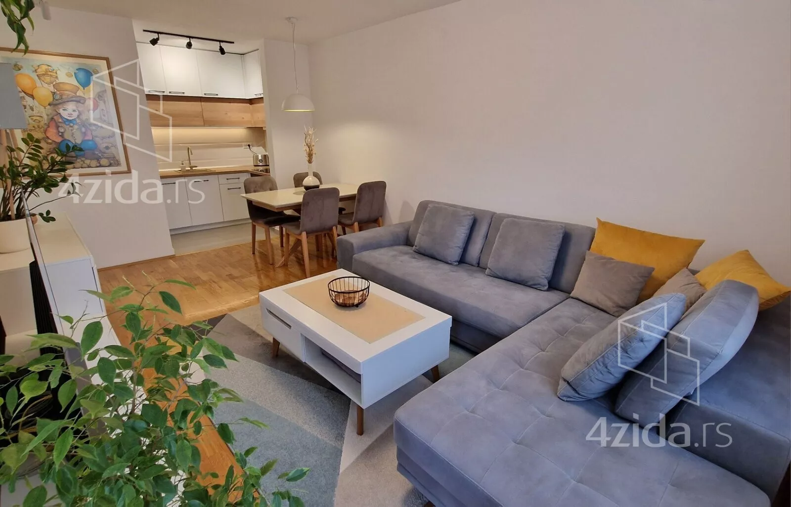 Jednoiposoban stan | 4zida