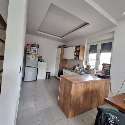 Sremska Kamenica | 4zida.rs