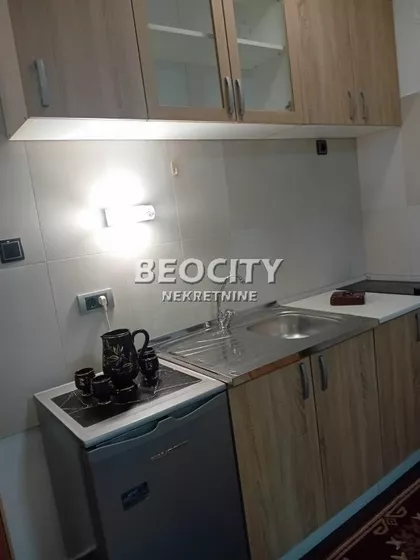 Cara Dusana | 4zida.rs