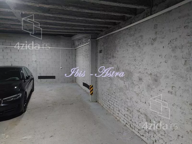 Garaža | 4zida