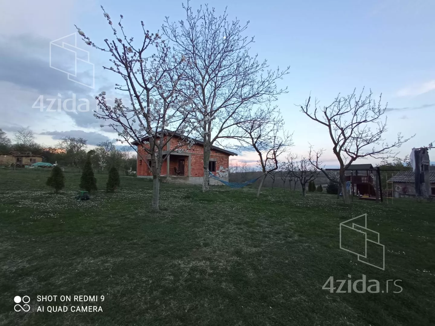 Građevinsko zemljište | 4zida