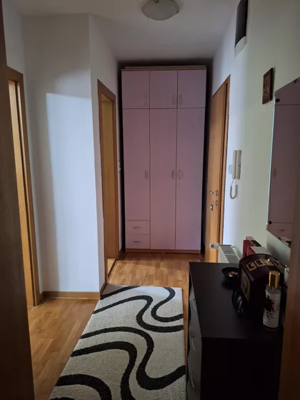 Trg Kosturnica | 4zida.rs