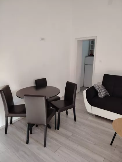 Dr Zorana Đinđića | 4zida.rs