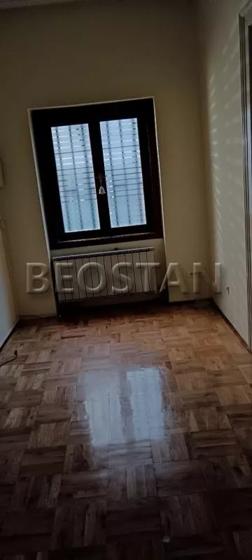 Vojvode Dobrnjca | 4zida.rs
