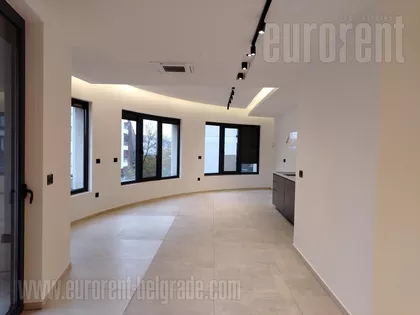 HRAM SVETOG SAVE | 4zida.rs