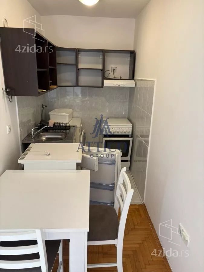 Garsonjera | 4zida