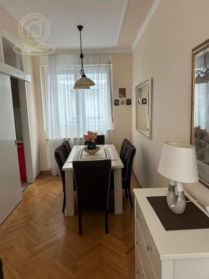 Dobropoljska | 4zida.rs