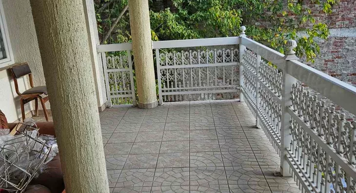 4-etažna kuća | 4zida