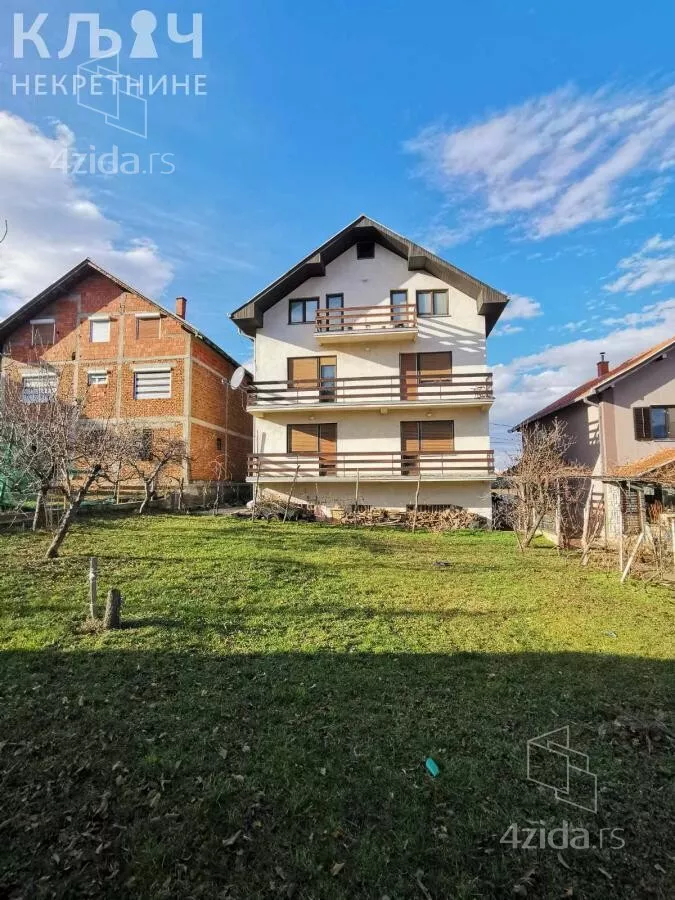 Kuća | 4zida