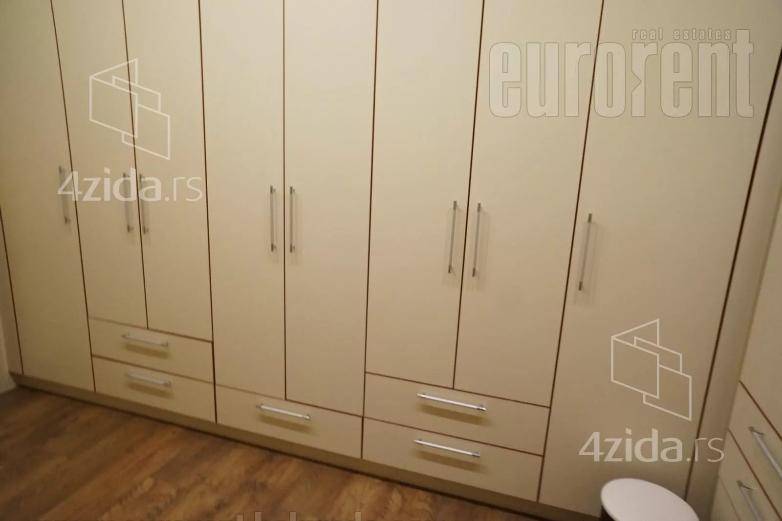 4-etažna kuća | 4zida