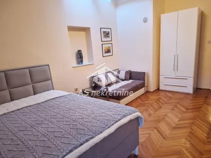 Knez Mihailova | 4zida.rs