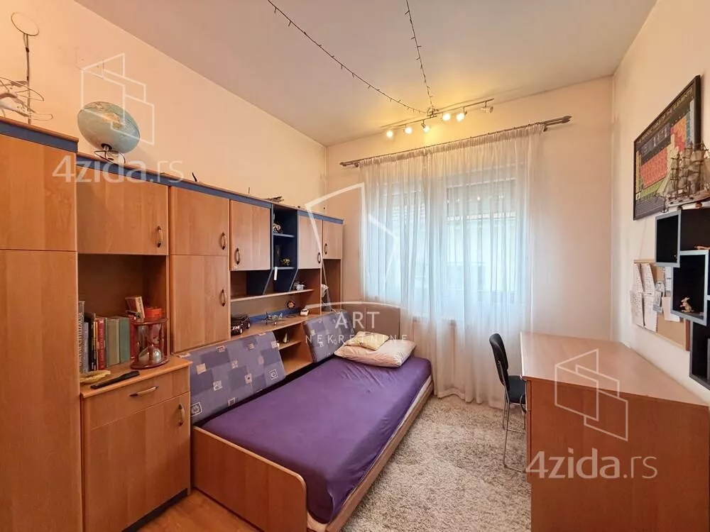 3-etažna kuća | 4zida