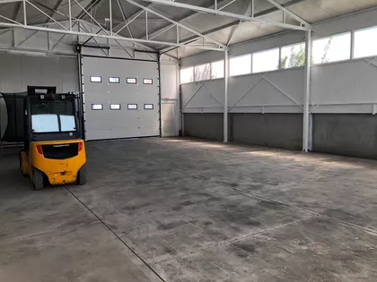 INDUSTRIJSKA ZONA CENTAR | 4zida.rs