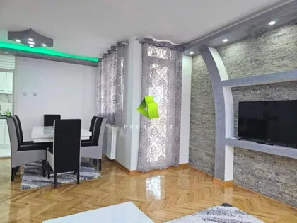 Bulevar Nemanjića | 4zida.rs