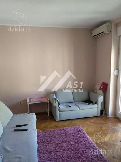 Vuka Karadžića | 4zida.rs