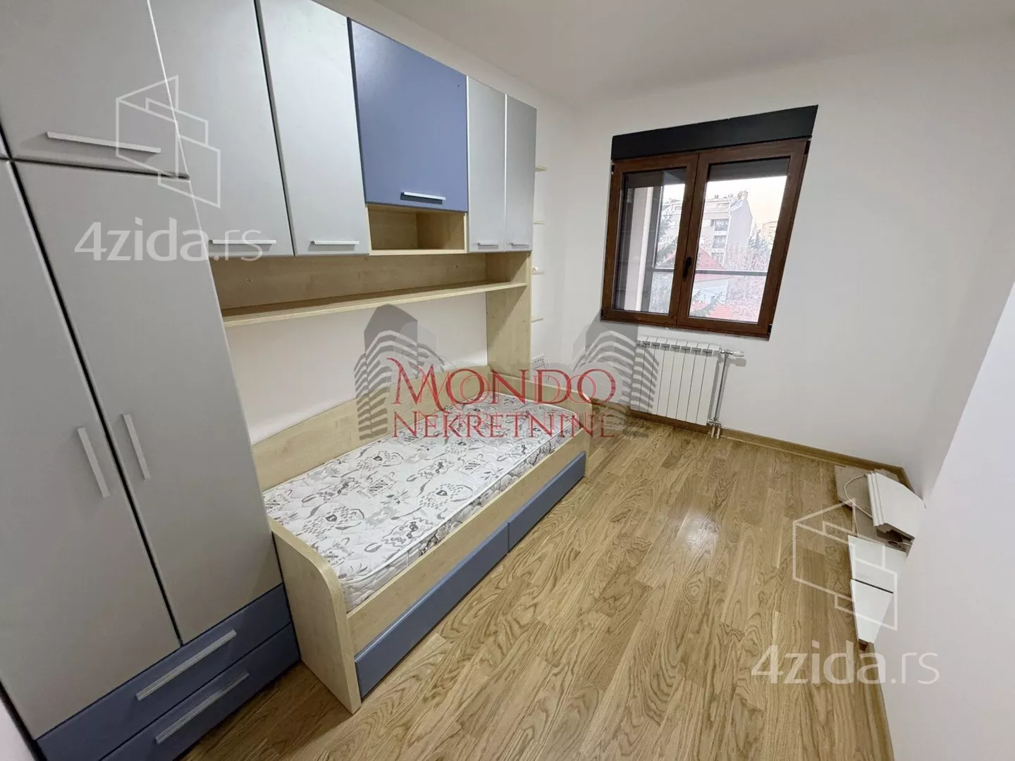 Dvoiposoban stan | 4zida