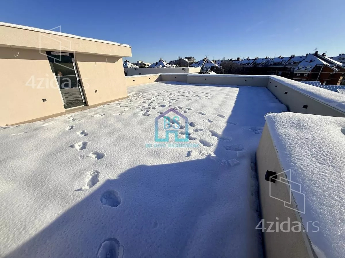 Petosoban stan | 4zida