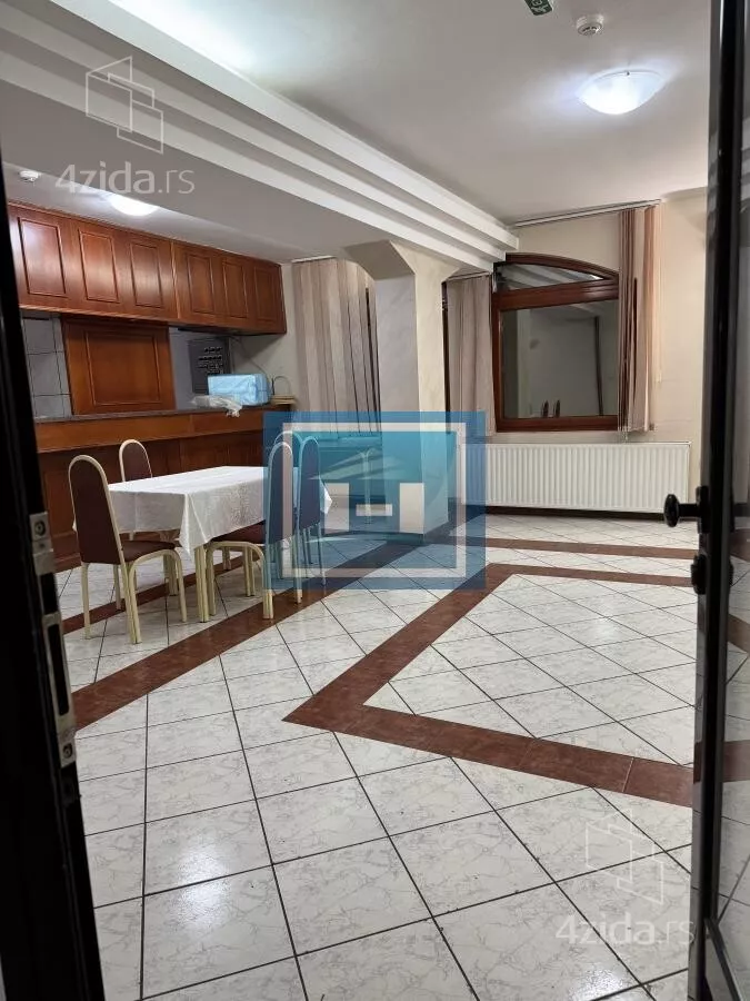 Ugostiteljski objekat | 4zida