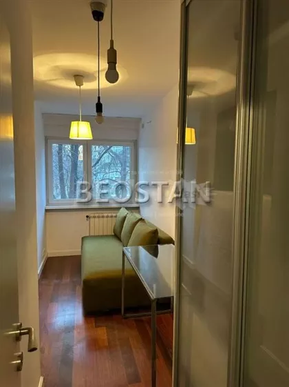 Palmira Toljatija | 4zida.rs