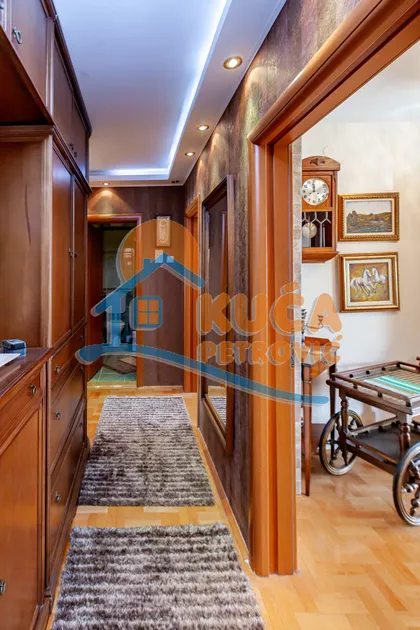 Studenička | 4zida.rs