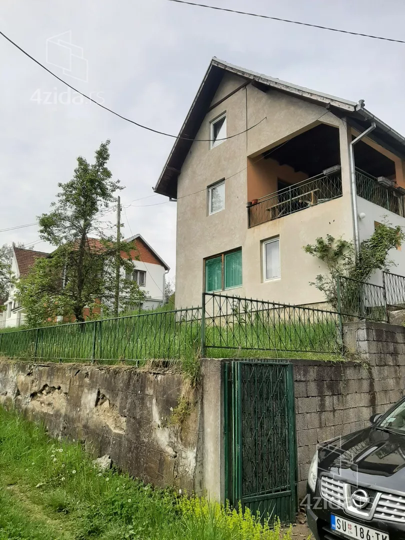 3-etažna kuća | 4zida
