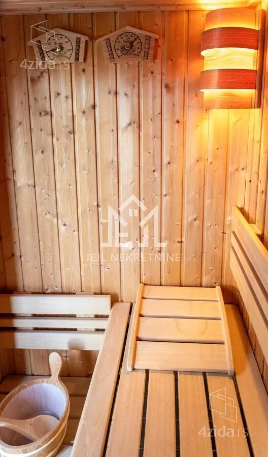 Šestosoban stan | 4zida