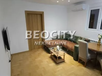 Ruđera Boškovića | 4zida.rs