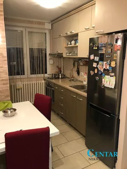 Novo Naselje | 4zida.rs