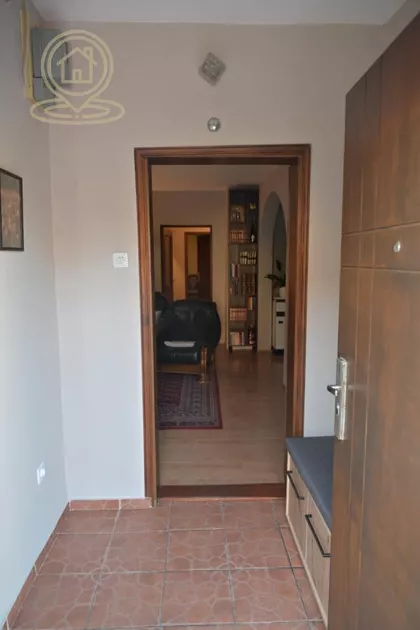 Krnjača | 4zida.rs