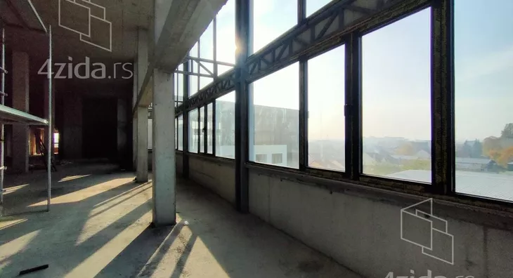 Poslovni prostor | 4zida