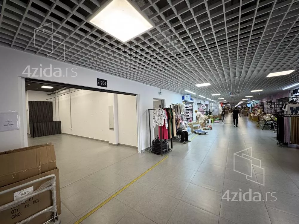 Lokal | 4zida