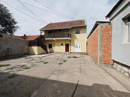 Zrenjanin, Zeleno polje | 4zida.rs