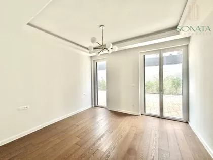 Botanička Bašta | 4zida.rs