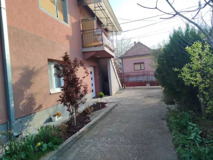 Donji Komren | 4zida.rs