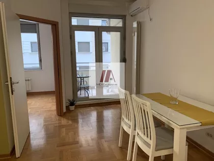 Radojke Lakić | 4zida.rs