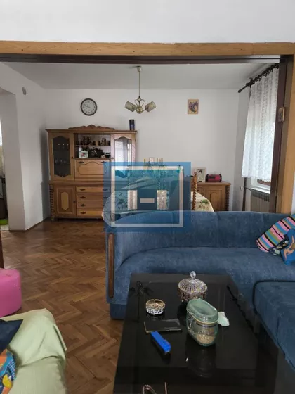 Gradske lokacije | 4zida.rs