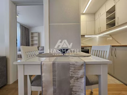 Celovečka 8 | 4zida.rs