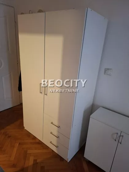 Ace Joksimovića | 4zida.rs