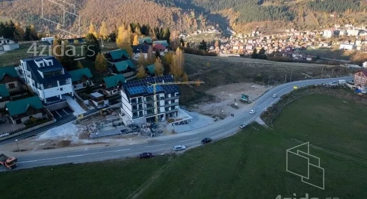 Plac | 4zida