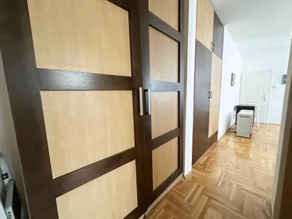 Đuke Dinić | 4zida.rs