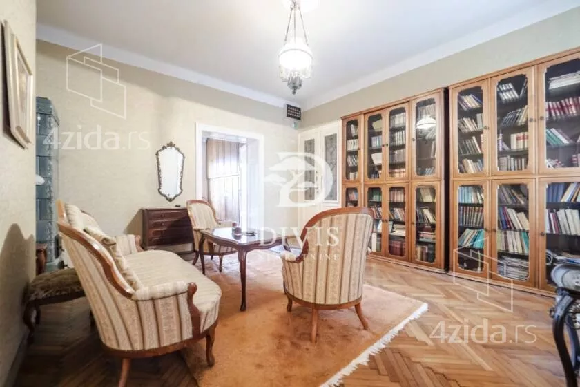 Četvoroiposoban stan | 4zida