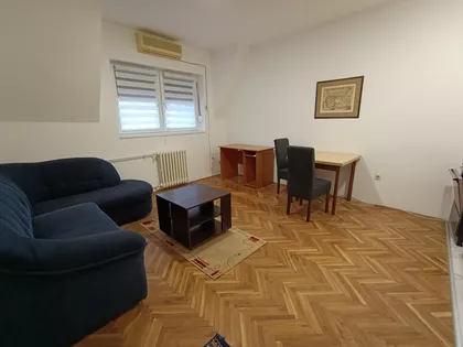 Vojvode Knićanina | 4zida.rs