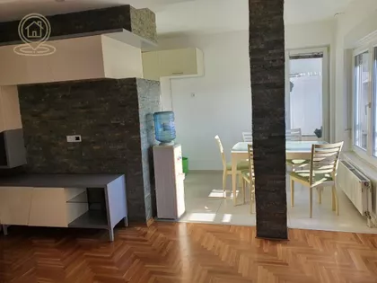 Banatić | 4zida.rs