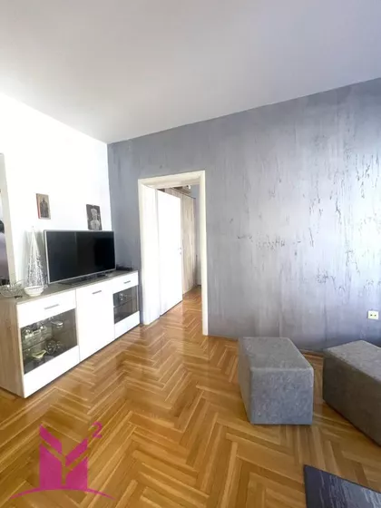 Bulevar Oslobođenja | 4zida.rs