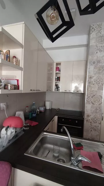 PRIMORSKA | 4zida.rs