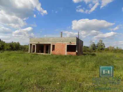 Karađorđevo Brdo | 4zida.rs